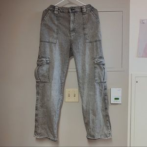 GREY pants with POCKETS omg size 6?